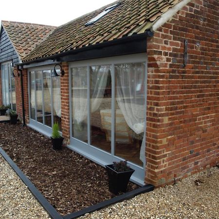 The Dairy At Lodge Farm Norwich Exterior photo